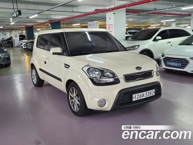 Kia Soul 2012 — photo 3