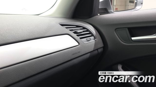 Audi A4 2009 — photo 33