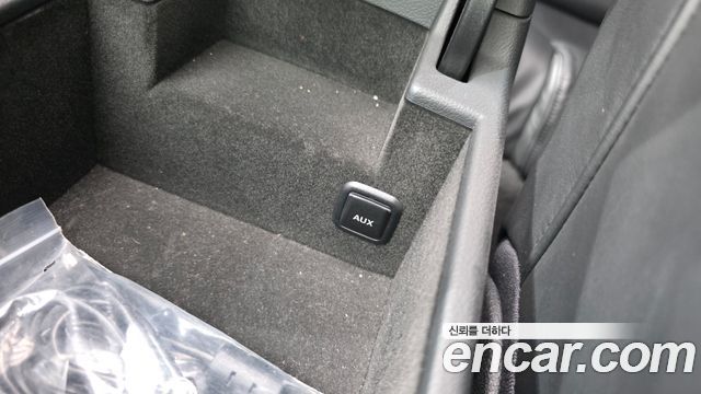 Audi A4 2009 — photo 35