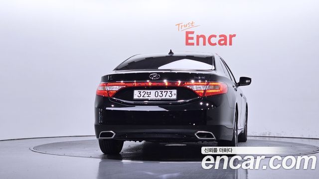 Hyundai Grandeur 2016 — photo 4
