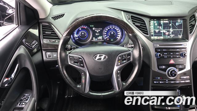 Hyundai Grandeur 2016 — photo 19