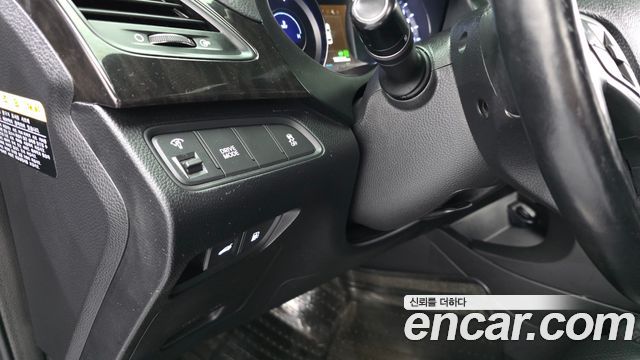 Hyundai Grandeur 2016 — photo 25