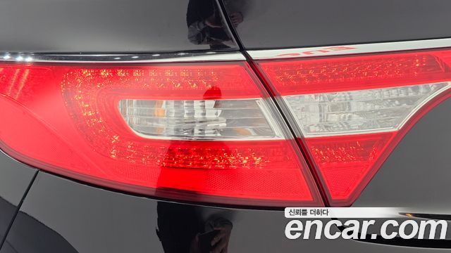 Hyundai Grandeur 2016 — photo 9