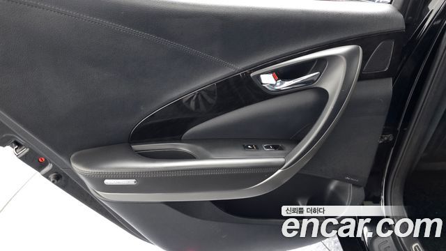 Hyundai Grandeur 2016 — photo 15