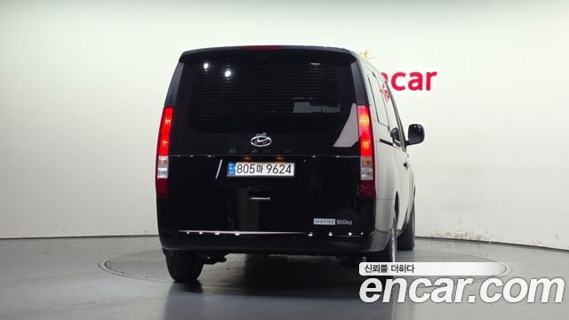 Hyundai Staria 2022 — photo 4
