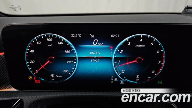 Mercedes-Benz A-Class 2021 — photo 11