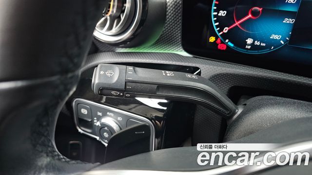 Mercedes-Benz A-Class 2021 — photo 28