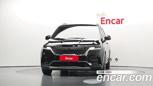 Kia Canival 2023 — photo 3