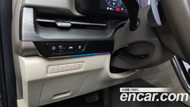 Kia Canival 2023 — photo 29