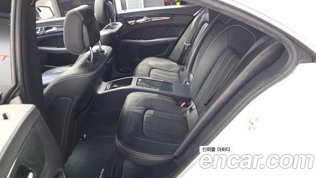 Mercedes-Benz CLS-Class 2016 — photo 12
