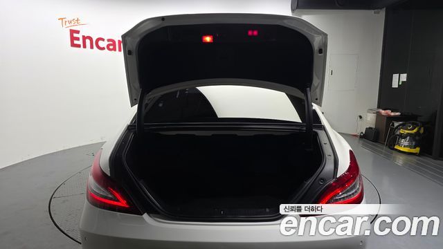 Mercedes-Benz CLS-Class 2016 — photo 20