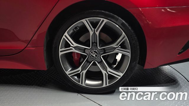 Kia Stinger 2018 — photo 7