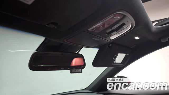 Kia Stinger 2018 — photo 35