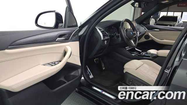 BMW iX3 2024 — photo 13