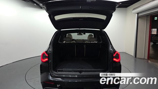 BMW iX3 2024 — photo 26