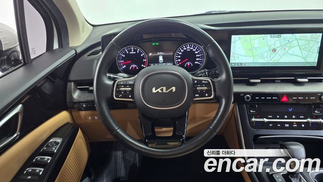 Kia Canival 2023 — photo 19