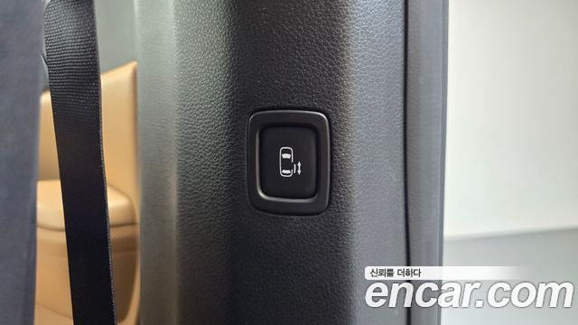 Kia Canival 2023 — photo 22