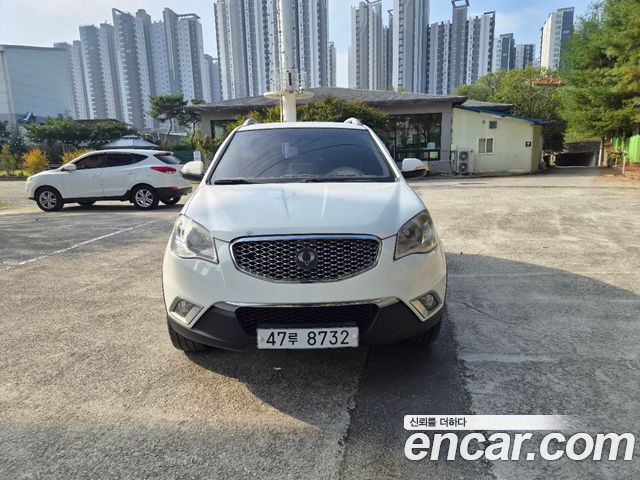 KG Mobility KORANDO 2012 — photo 2