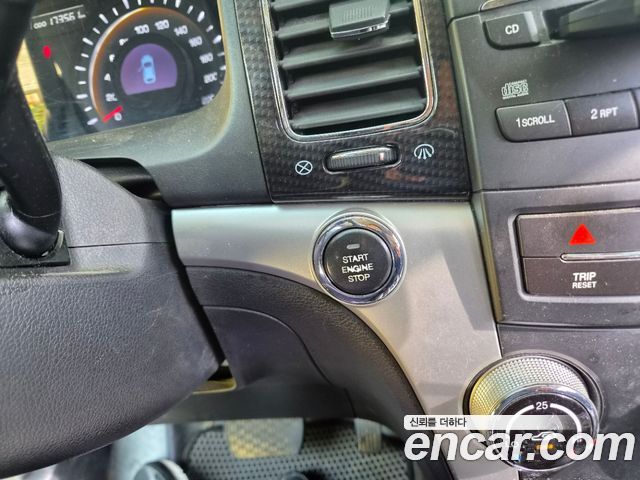 KG Mobility KORANDO 2012 — photo 14