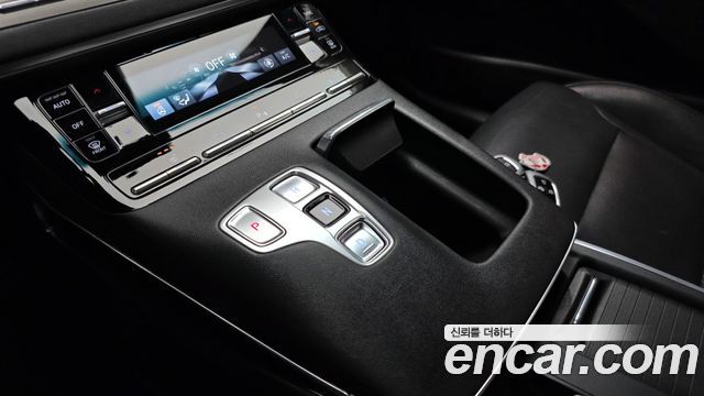 Hyundai Grandeur 2023 — photo 12