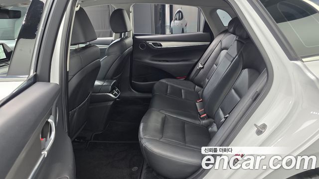 Hyundai Grandeur 2023 — photo 18