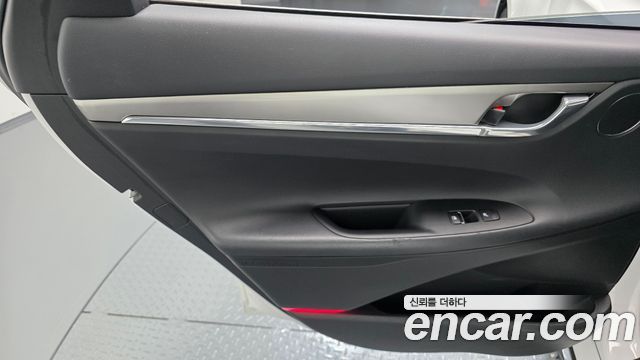 Hyundai Grandeur 2023 — photo 15