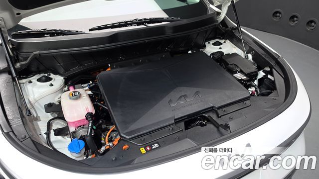 Kia Niro 2023 — photo 6
