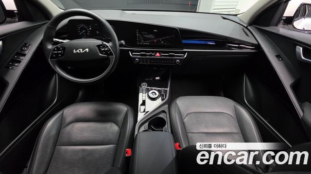 Kia Niro 2023 — photo 10