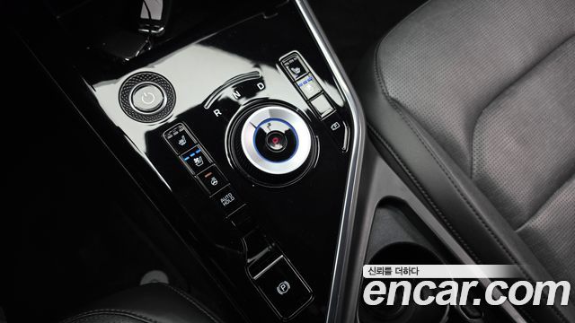 Kia Niro 2023 — photo 12