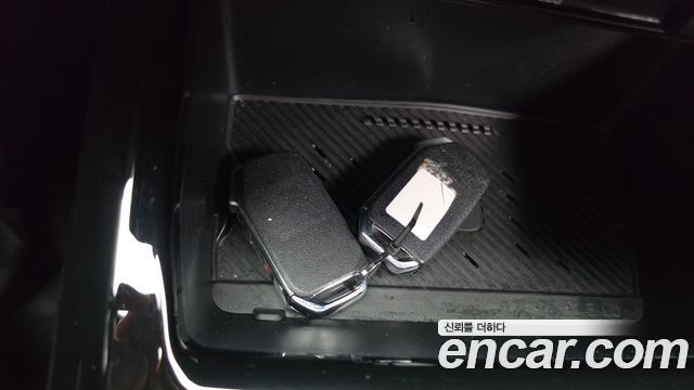 Kia Niro 2023 — photo 24
