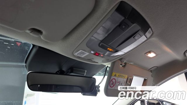 Kia Niro 2023 — photo 25