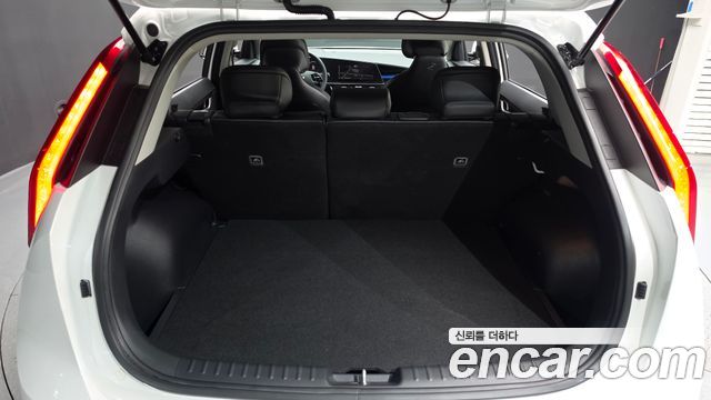Kia Niro 2023 — photo 26