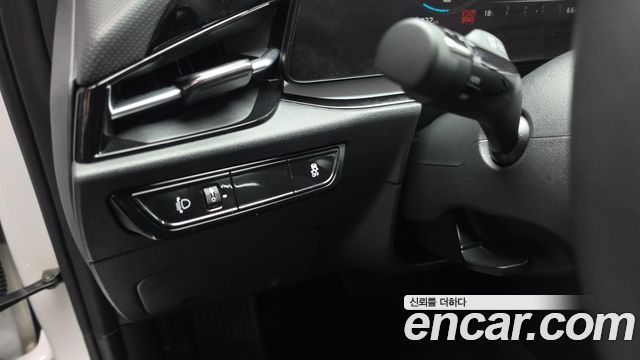 Kia Niro 2023 — photo 31