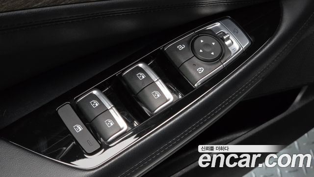 Kia K8 2022 — photo 15
