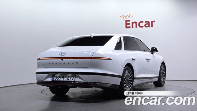 Hyundai Grandeur 2026 — photo 2