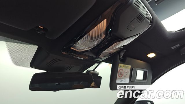 BMW 3-Series 2023 — photo 21