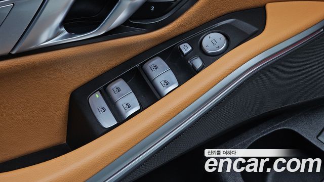 BMW 3-Series 2023 — photo 28
