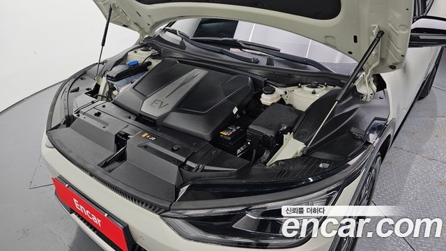 Kia EV6 2022 — photo 6