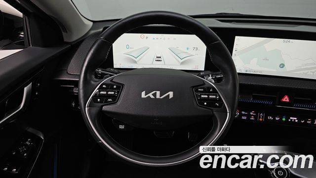 Kia EV6 2022 — photo 14
