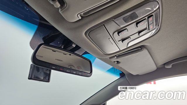 Kia Canival 2020 — photo 21