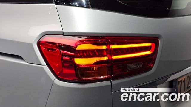 Kia Canival 2020 — photo 9