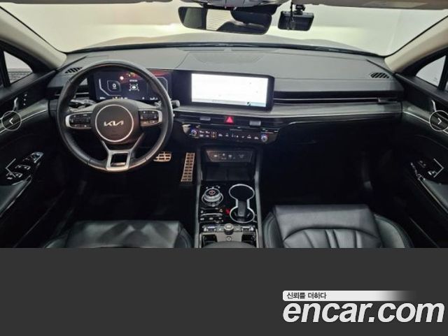 Kia K5 2024 — photo 11