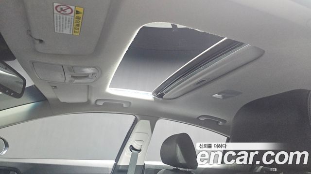Hyundai AVANTE 2017 — photo 18