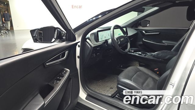 Kia EV6 2022 — photo 10