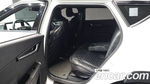 Kia EV6 2022 — photo 11