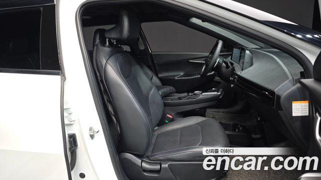 Kia EV6 2022 — photo 12