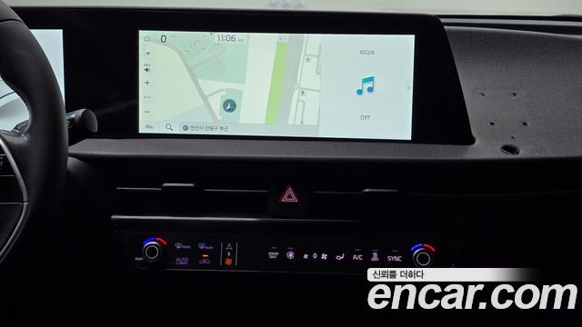 Kia EV6 2022 — photo 17