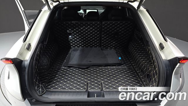Kia EV6 2022 — photo 19