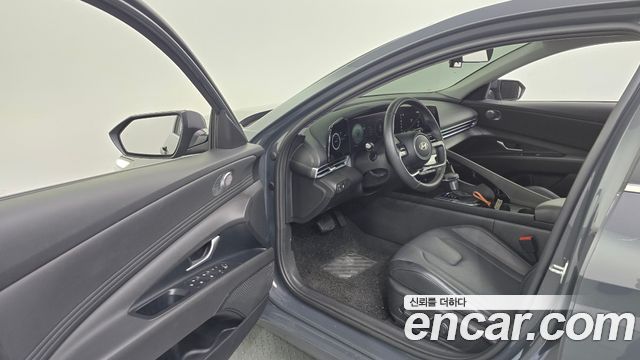Hyundai AVANTE 2024 — photo 13