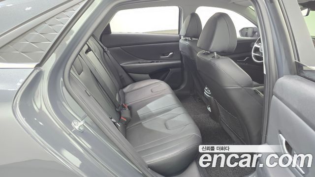 Hyundai AVANTE 2024 — photo 24